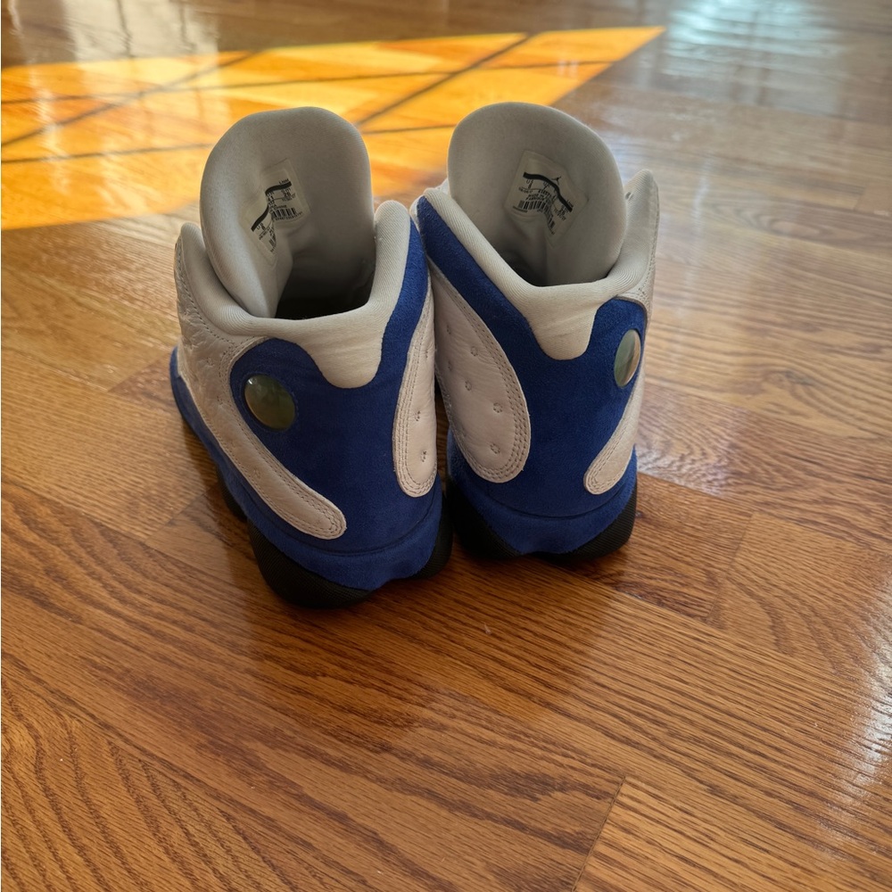 Jordan 13 Retro white hyper royal black